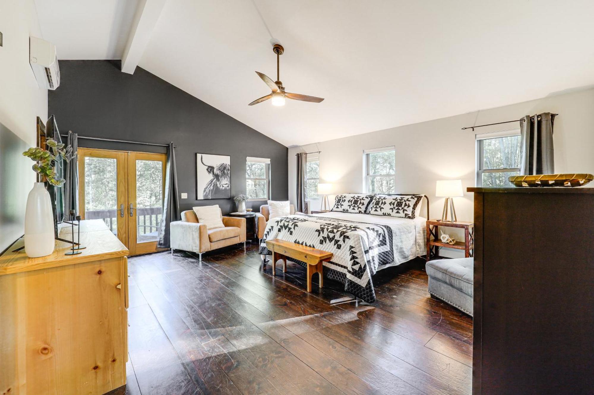 Luxe Appalachian Mountain Cabin With Hot Tub, Views Warrensville المظهر الخارجي الصورة
